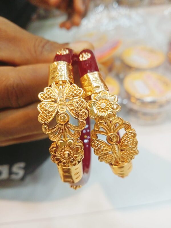 Tanishq Gold  Pola