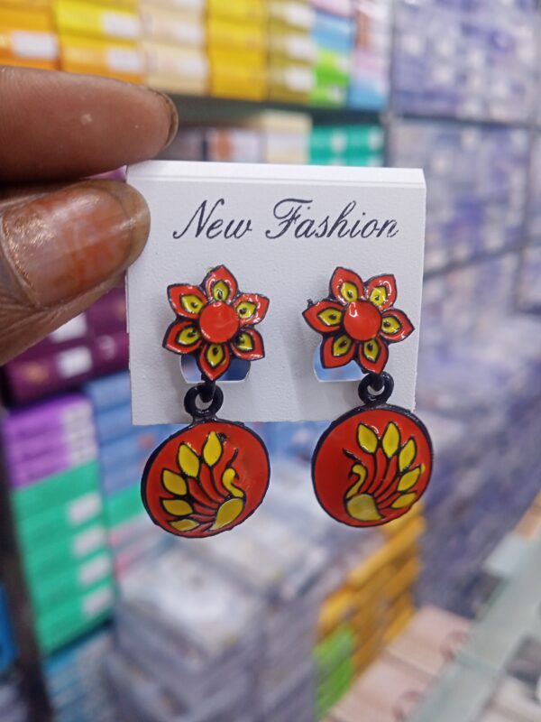 Unique Earring And Studs .