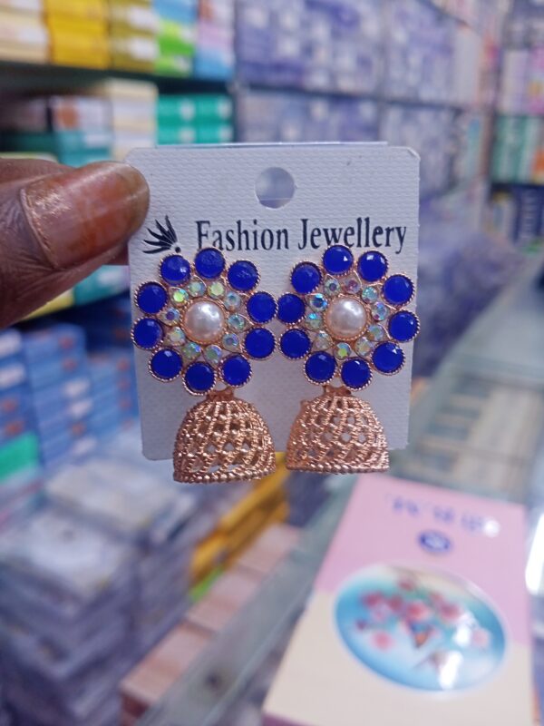 Classic Earring And Studs