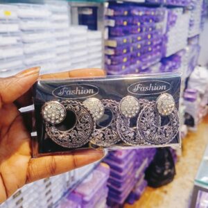 Topps Earrings Pack Of 4 Pices
