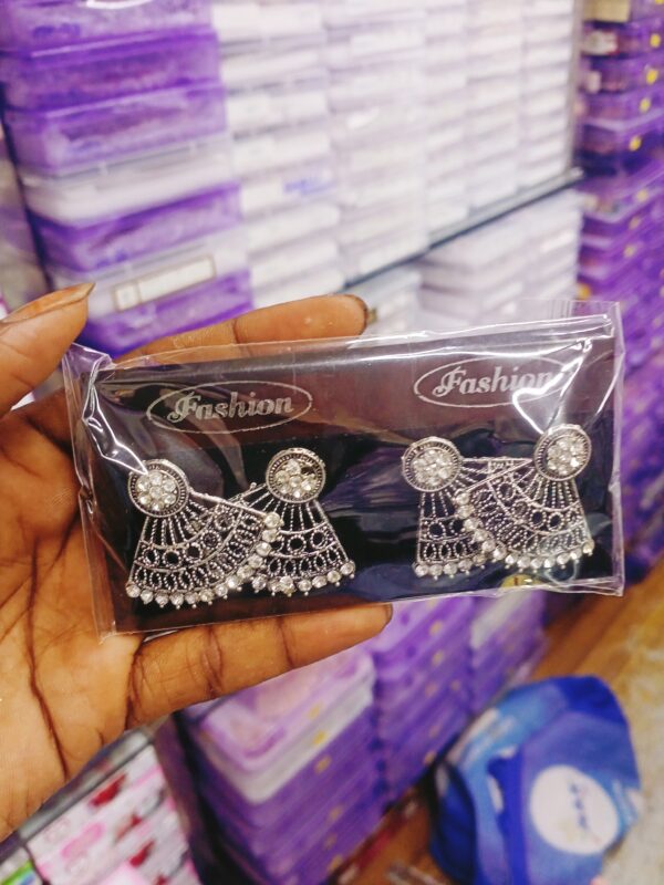 Fancy Earrings Of 4 Pices