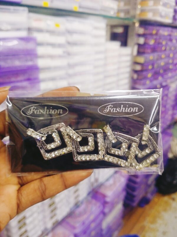 Fancy Earrings Of 4 Pices