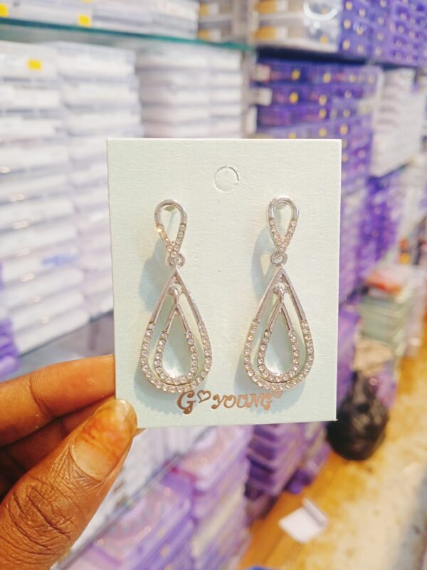 Fashionable Earrings and studs