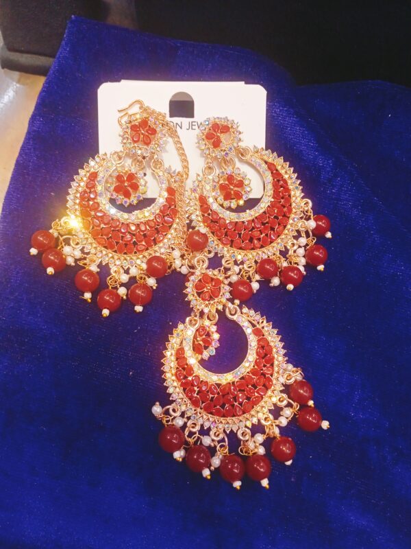 Earring with Mangtika
