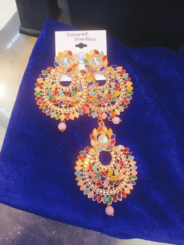 Earring with Mangtika