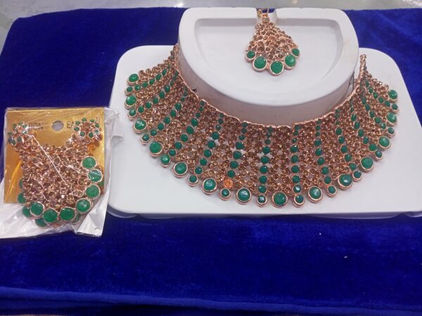 necklace set