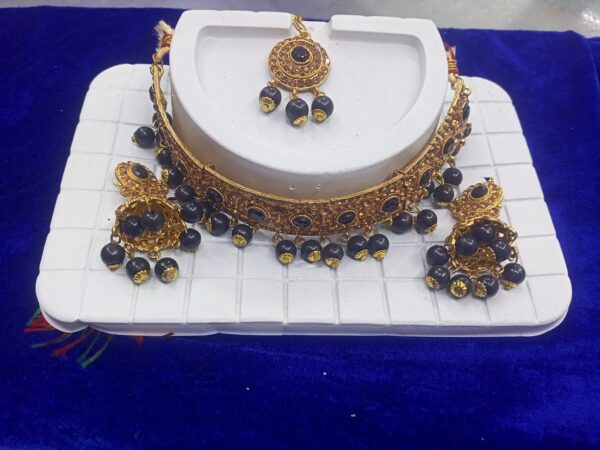 necklace set black colour
