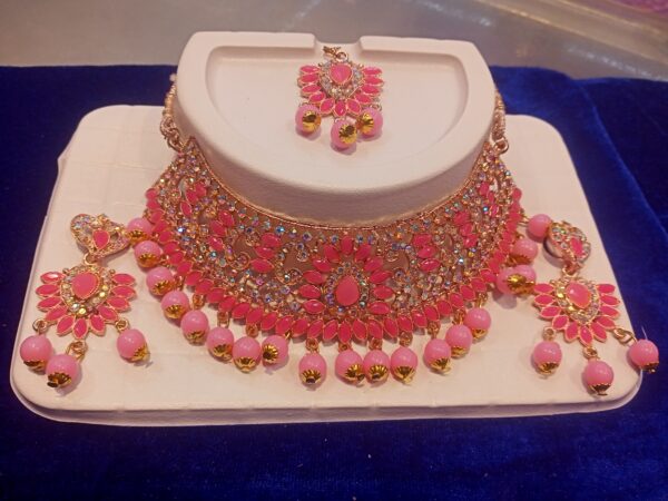 Necklace set