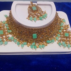Necklace set