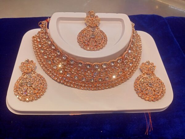 Necklace set for women