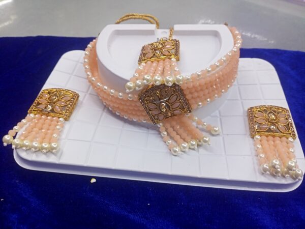 Necklace set
