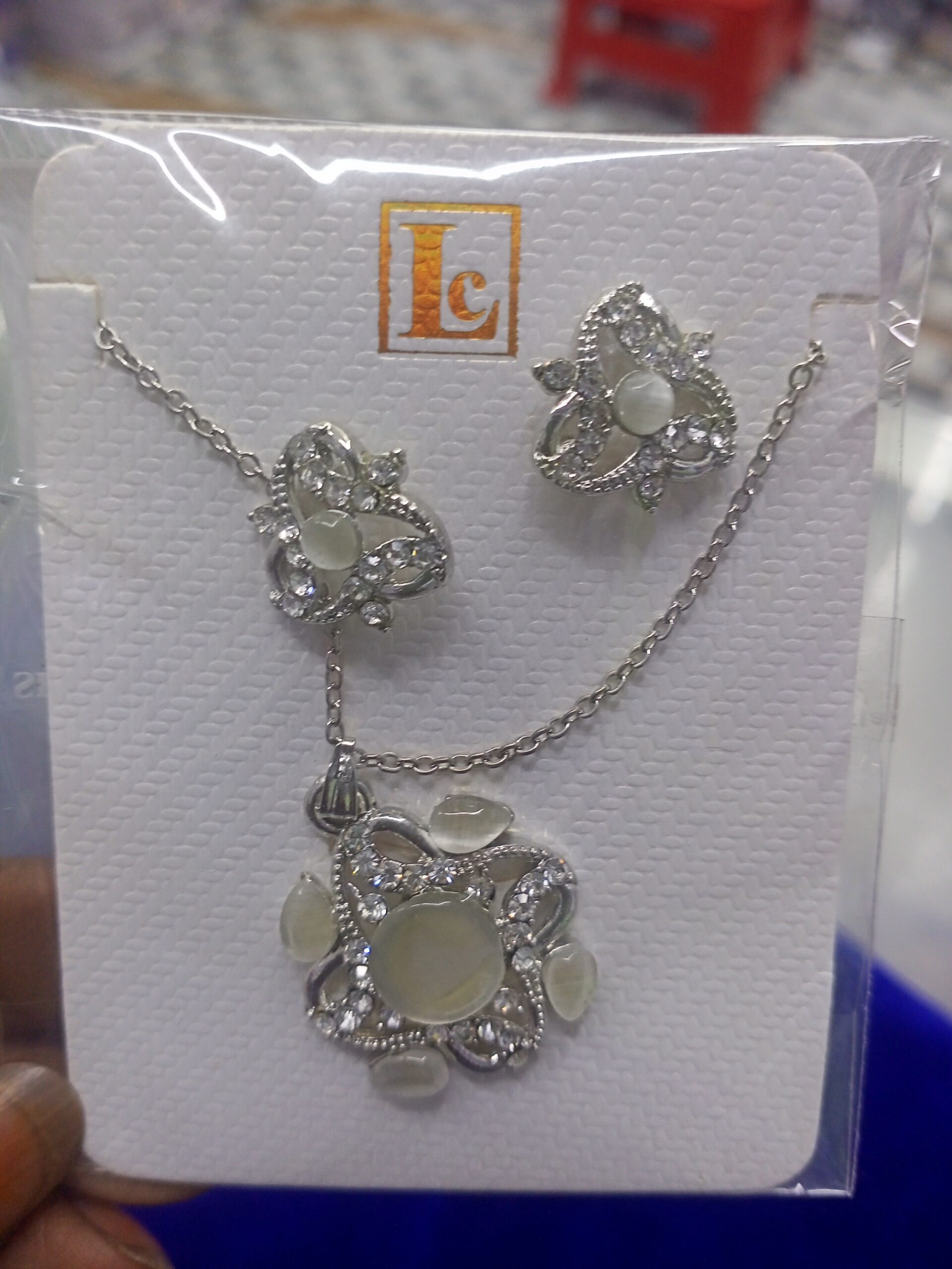 chain with earrings set for girls