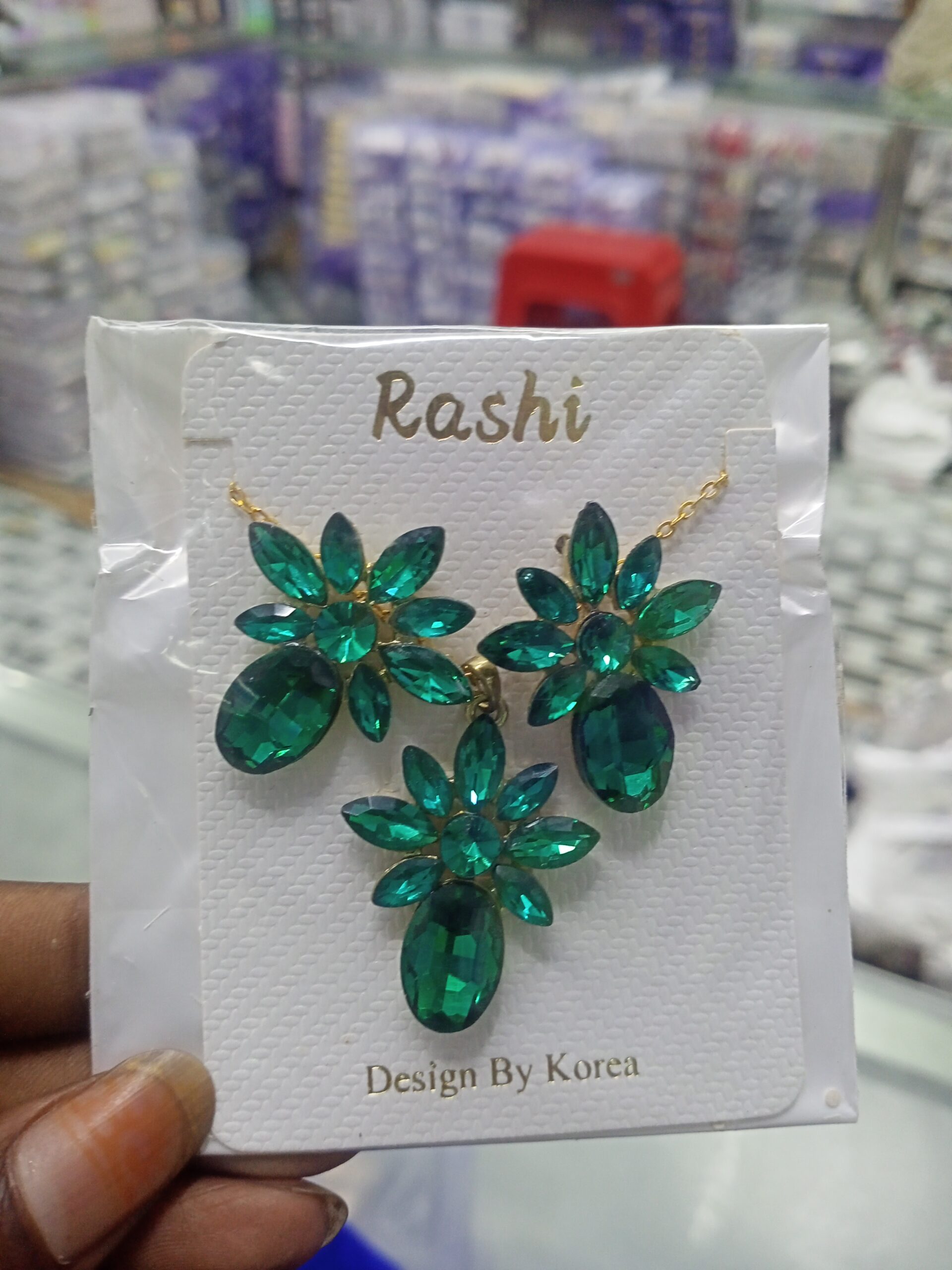 Morden chain with earrings set