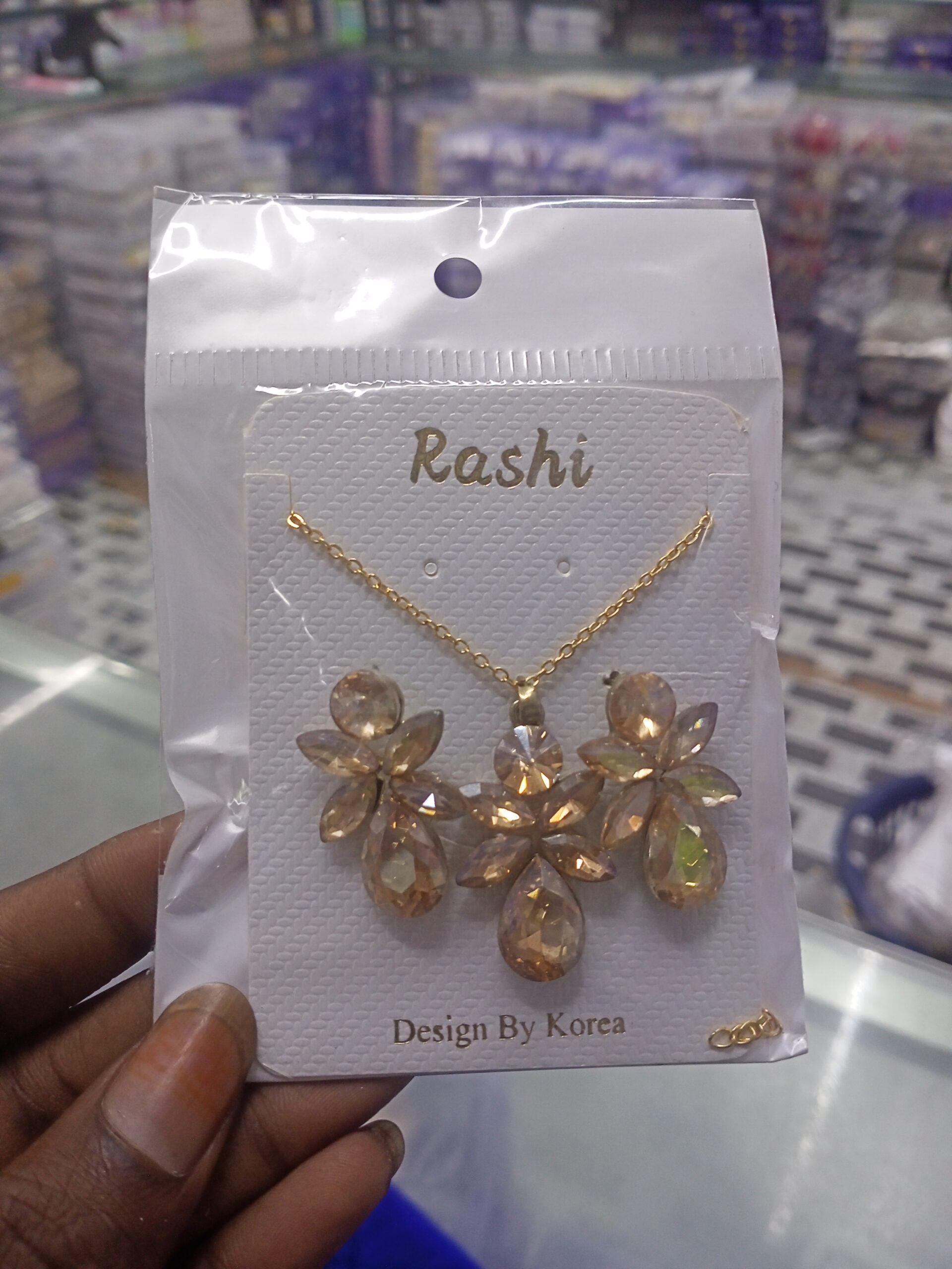 Morden chain with earrings set