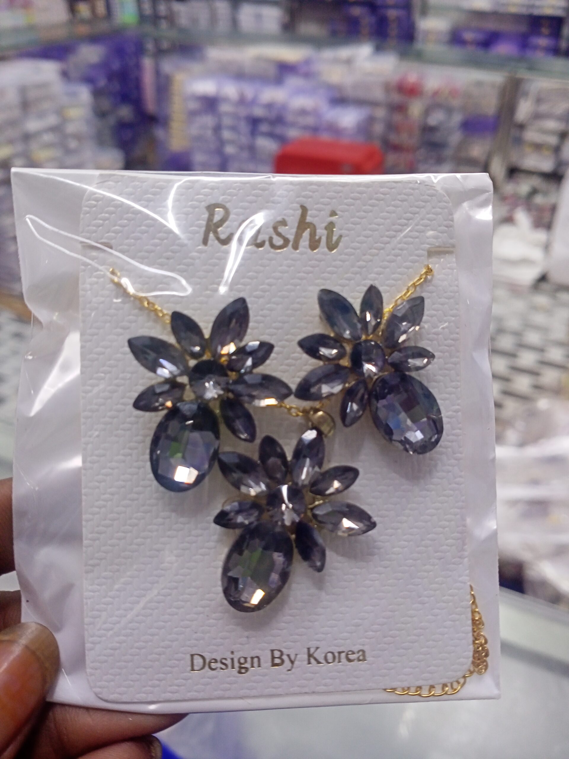Morden chain with earrings set