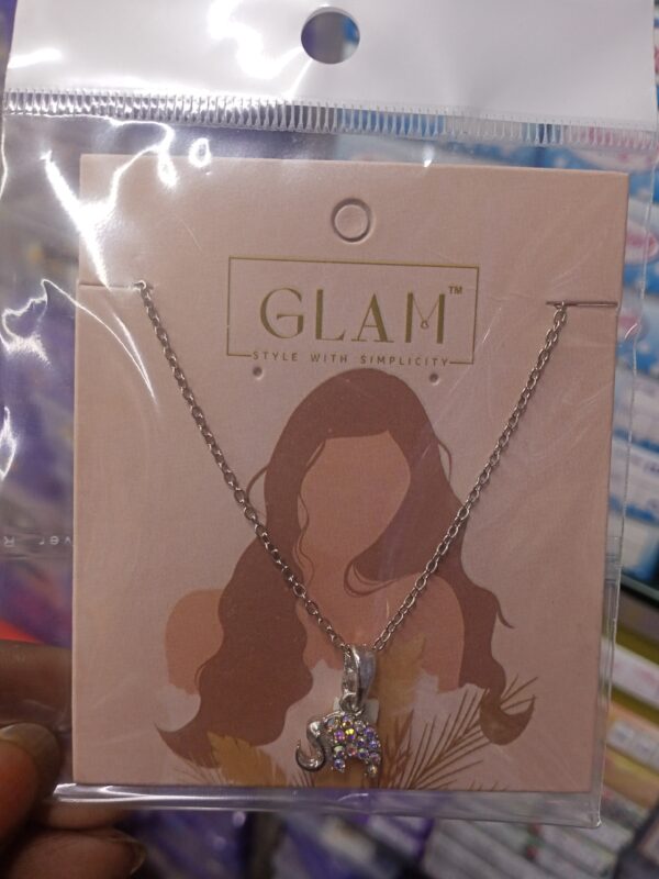 Stylish chain for girls