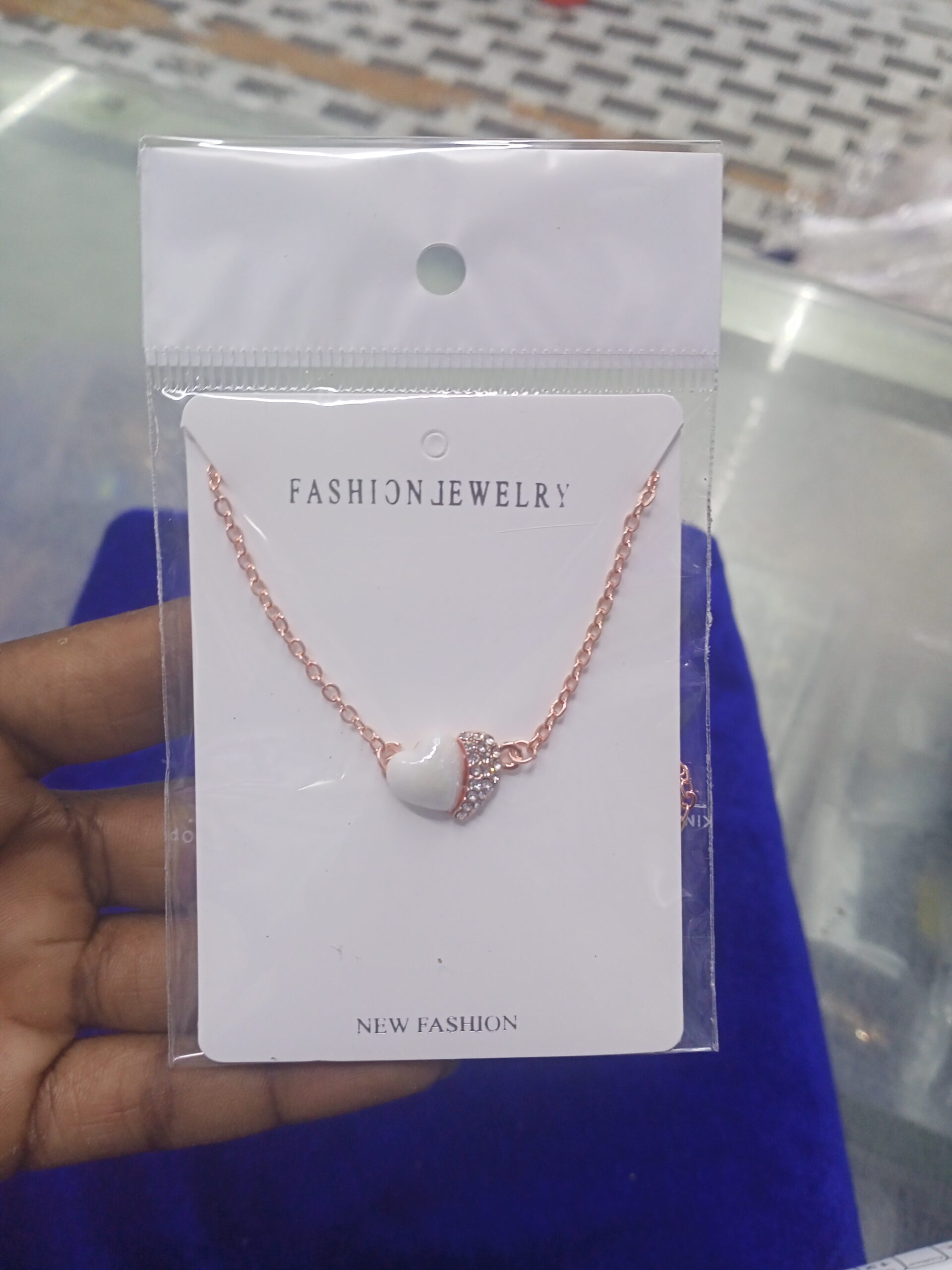 Stylish chain for girls