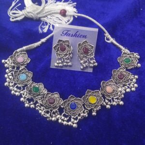 Unique necklace set for women