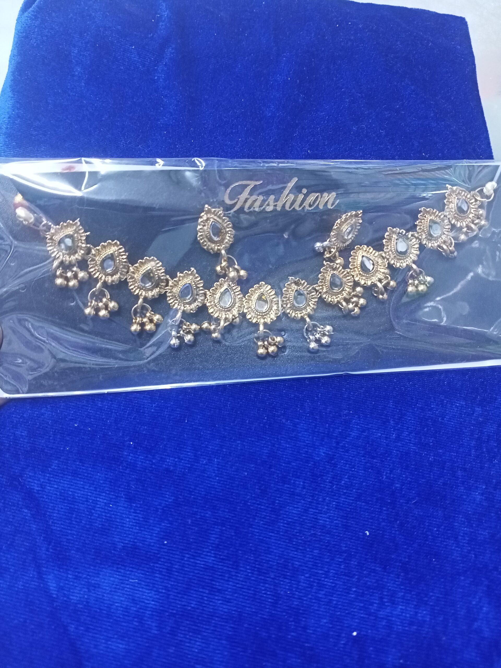 Fashionable jewellery set
