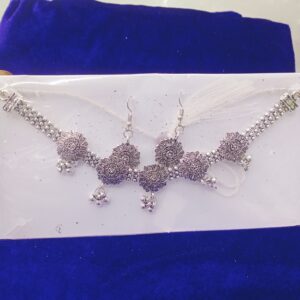Necklace And Earrings set
