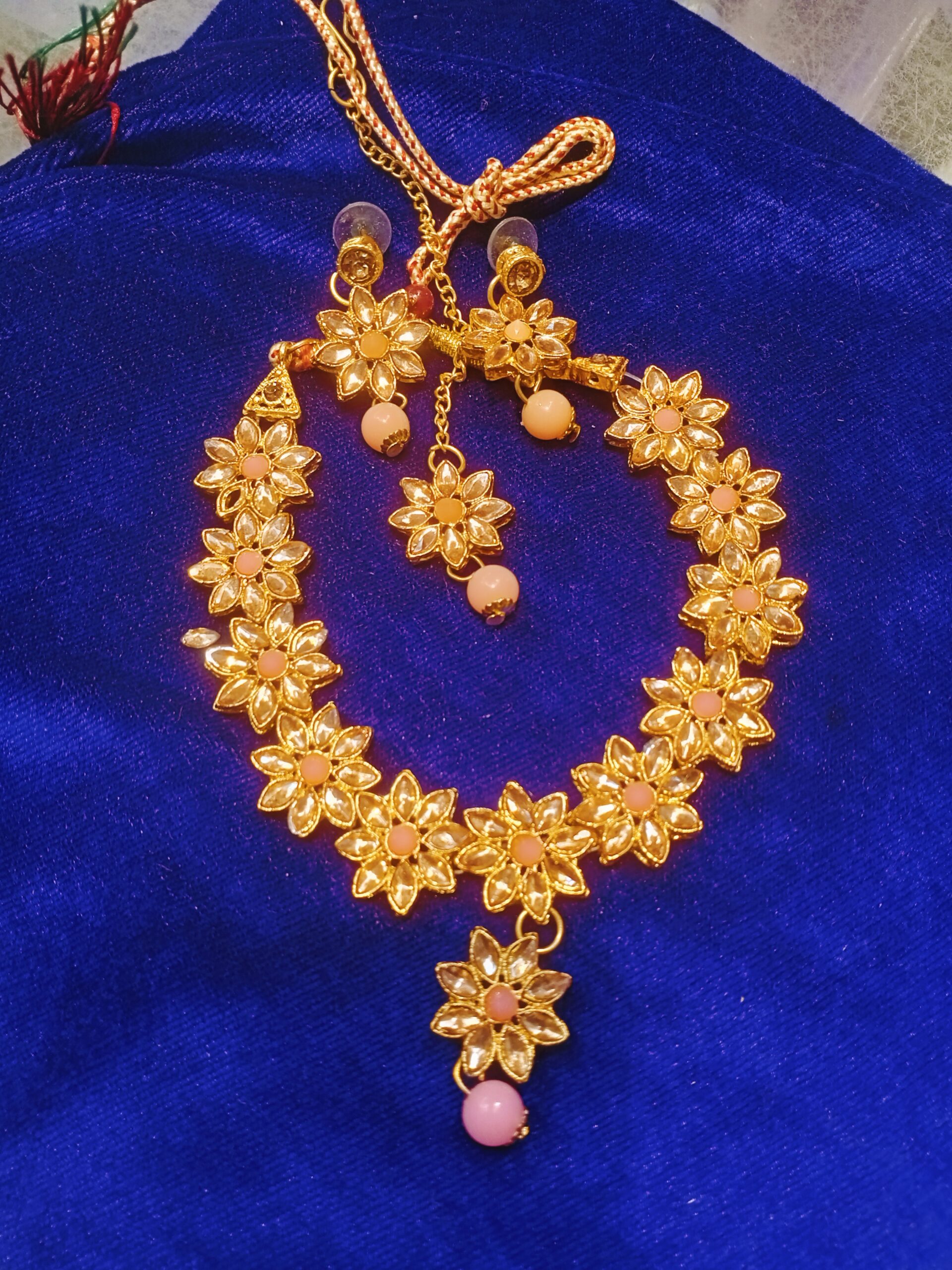 Stylish Necklace with Earrings