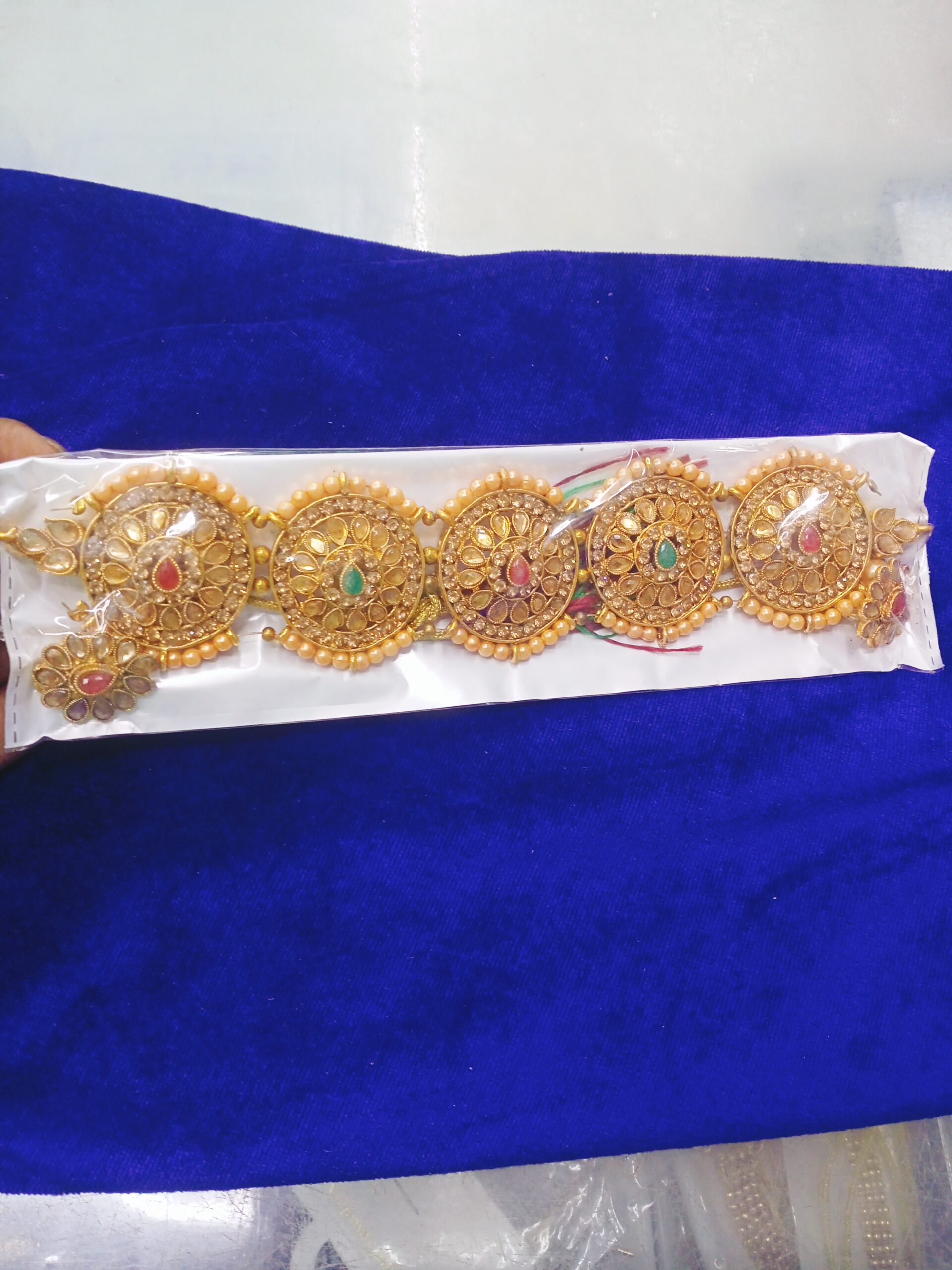 Stylish Necklace with Earrings