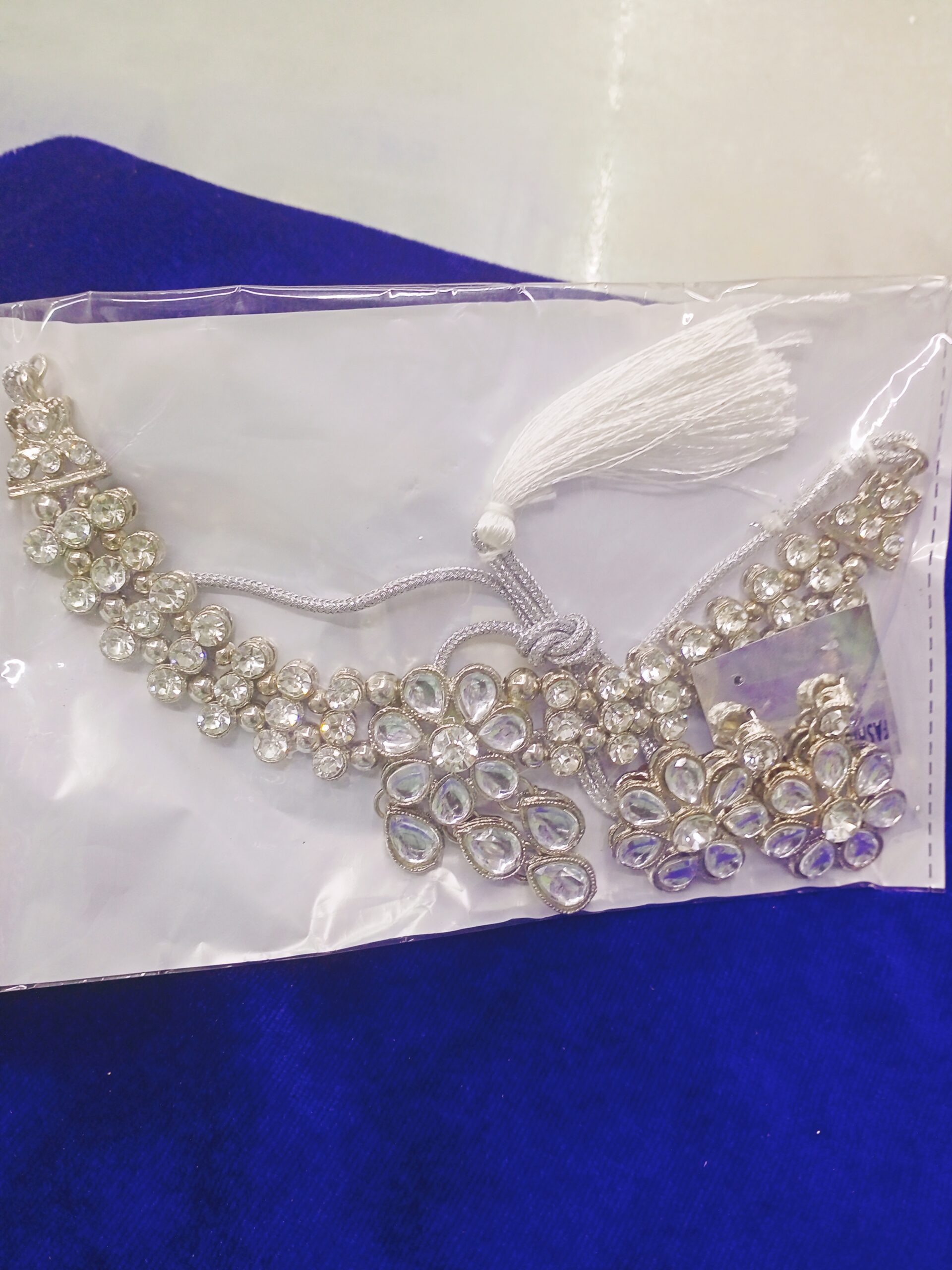 Stylish and modern necklace set