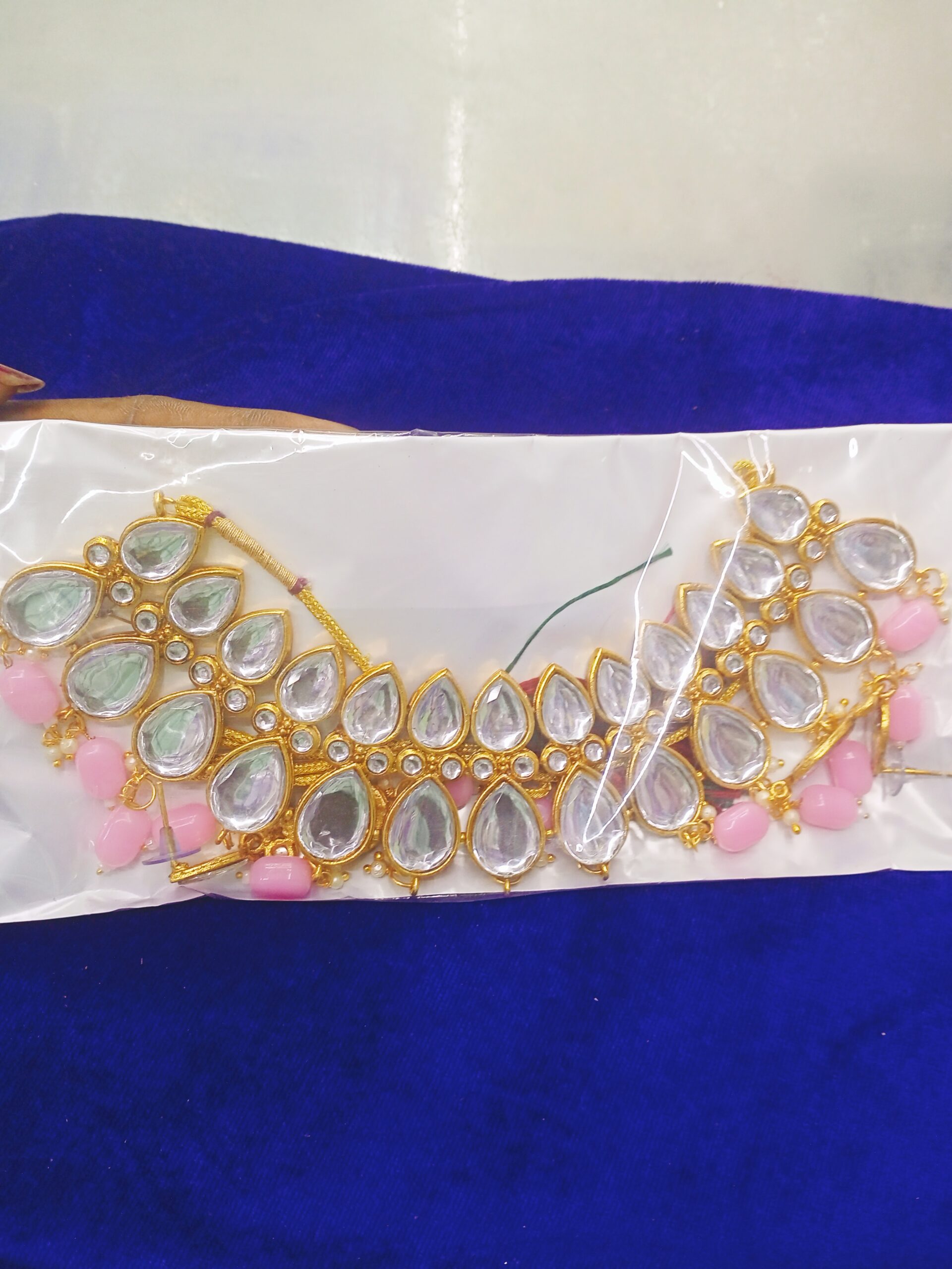 Stylish and modern necklace set