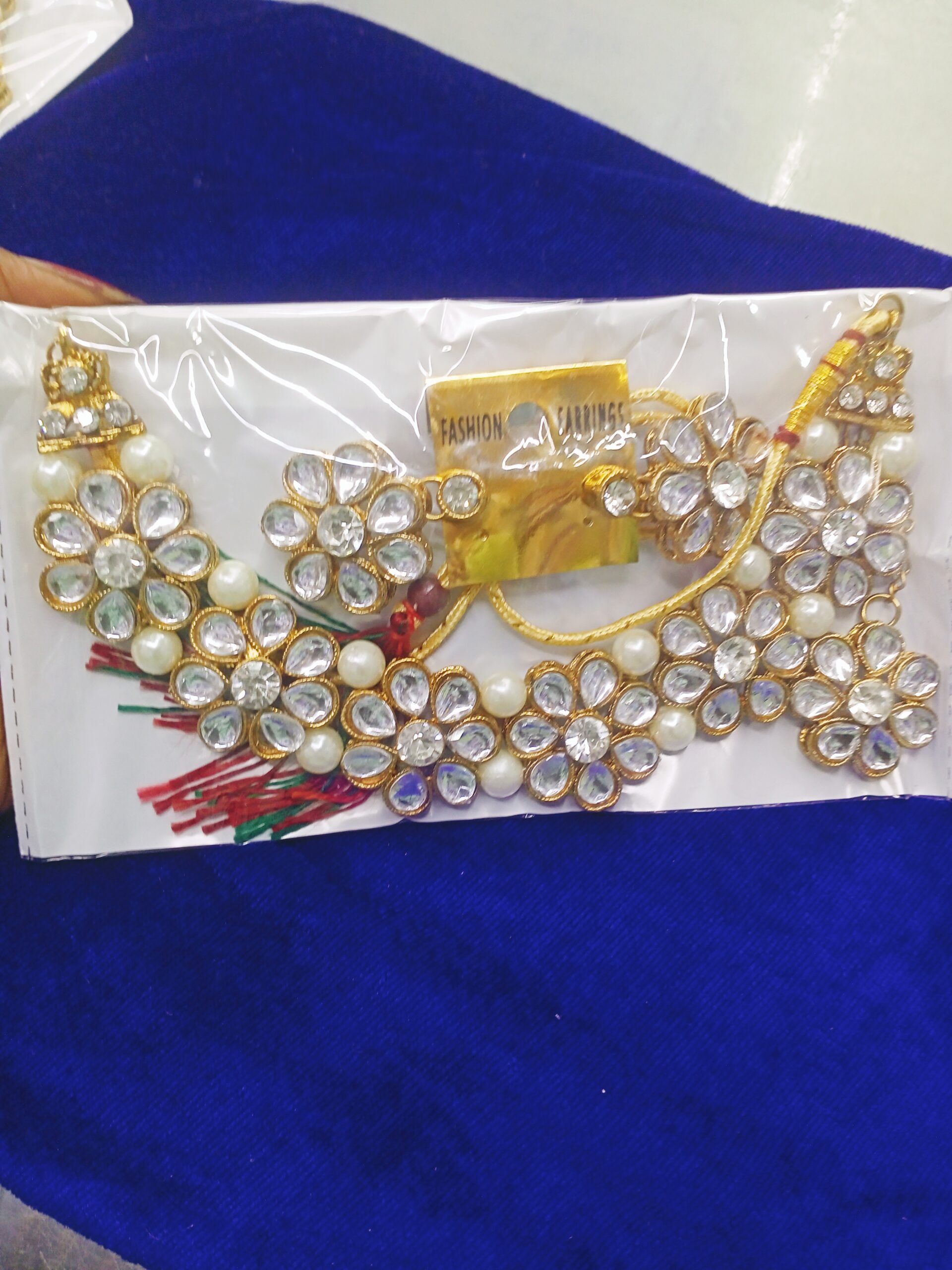 Stylish and modern necklace set