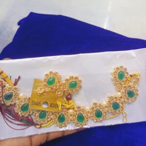 Stylish and modern necklace set