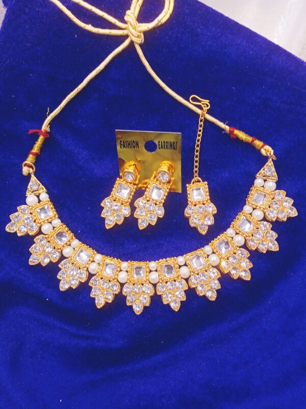 Unique design Necklace set