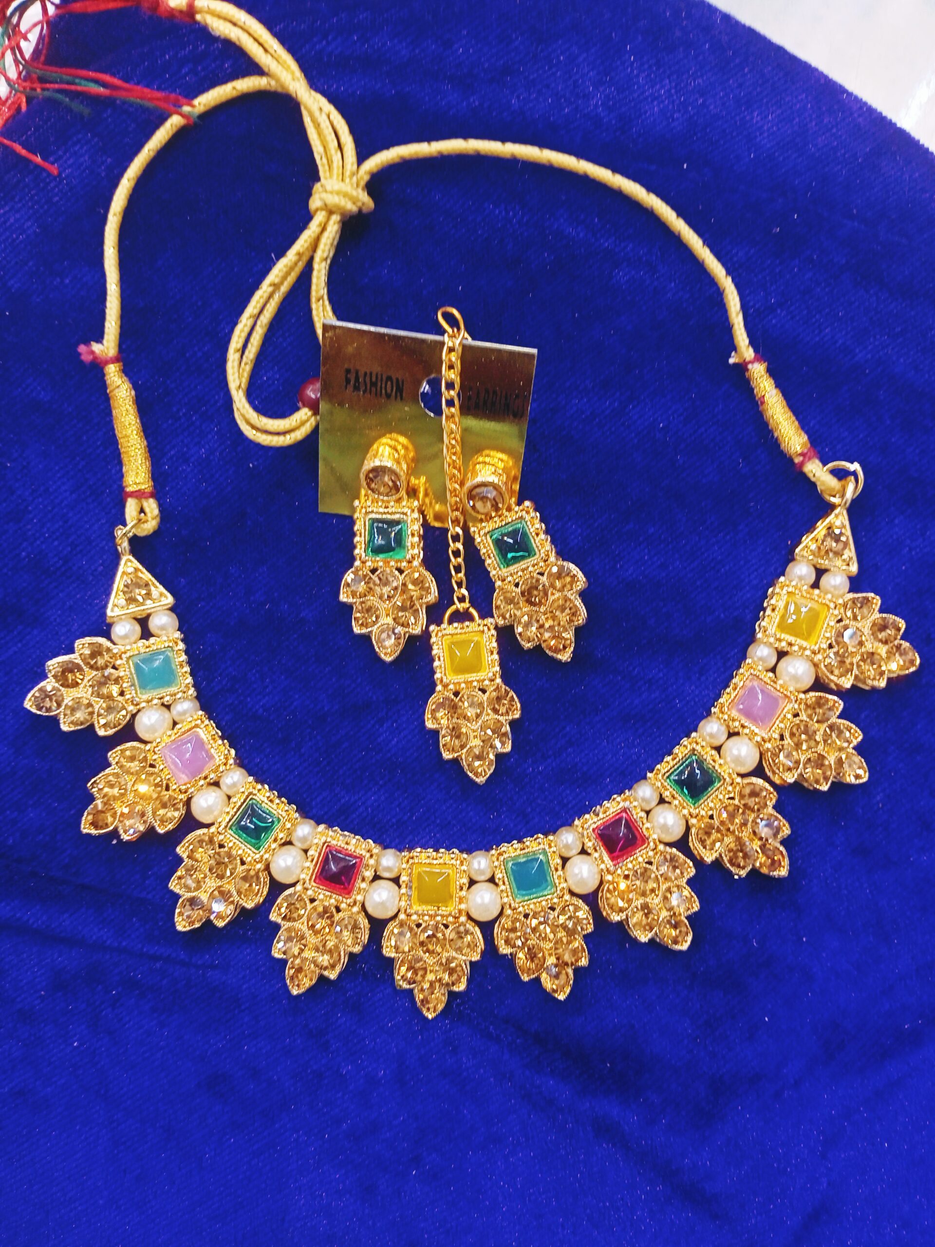 Unique design Necklace set