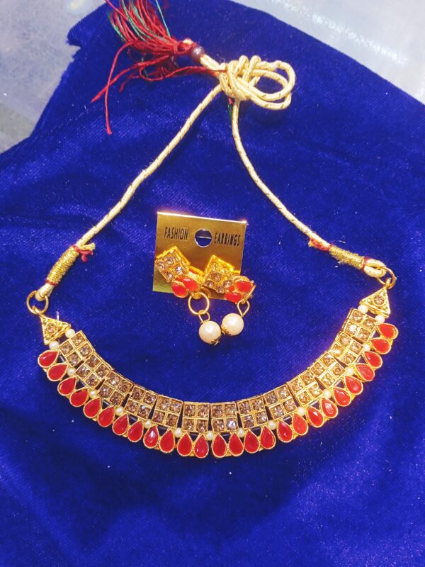 Unique design Necklace set