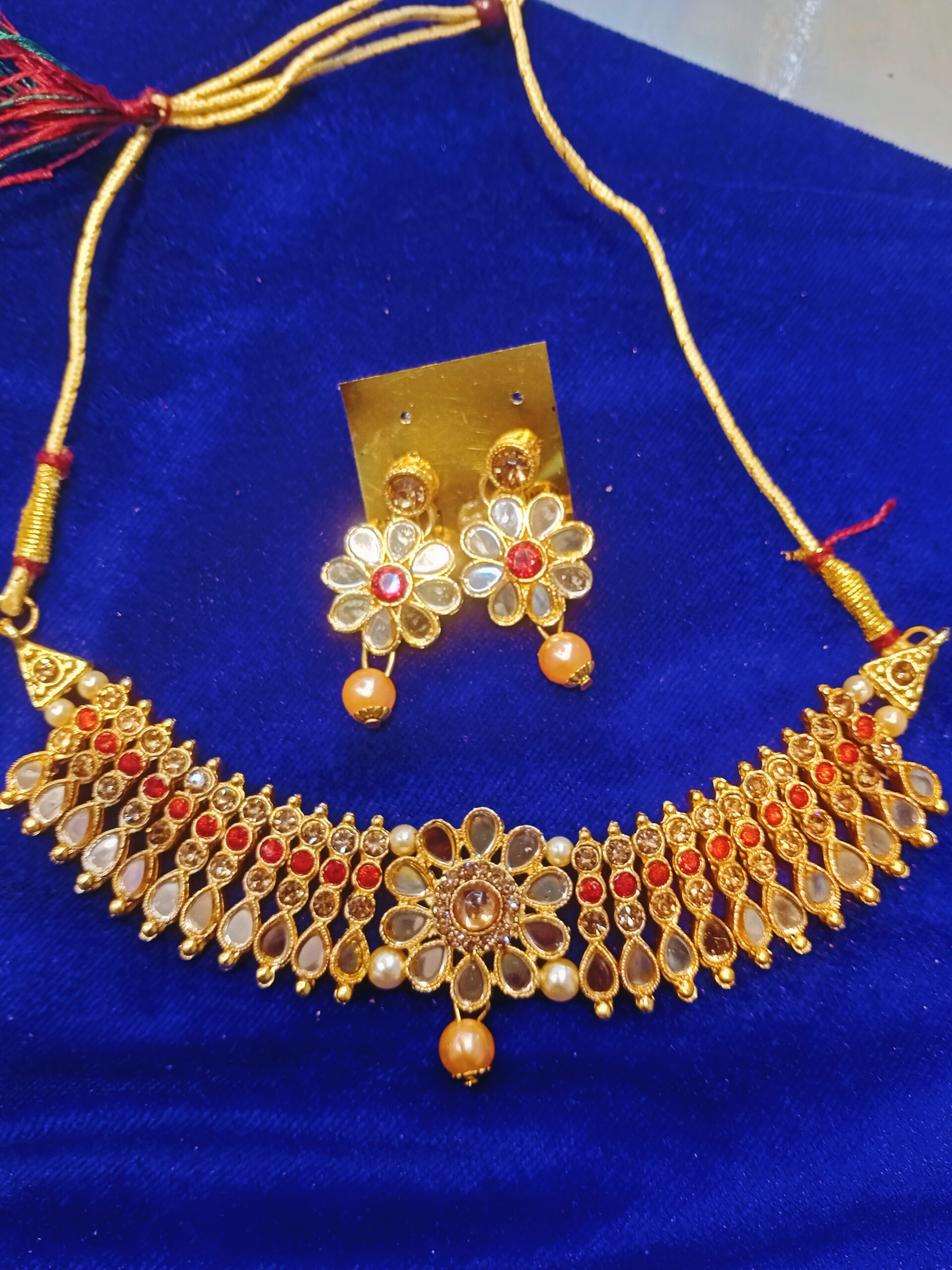 Unique design Necklace set