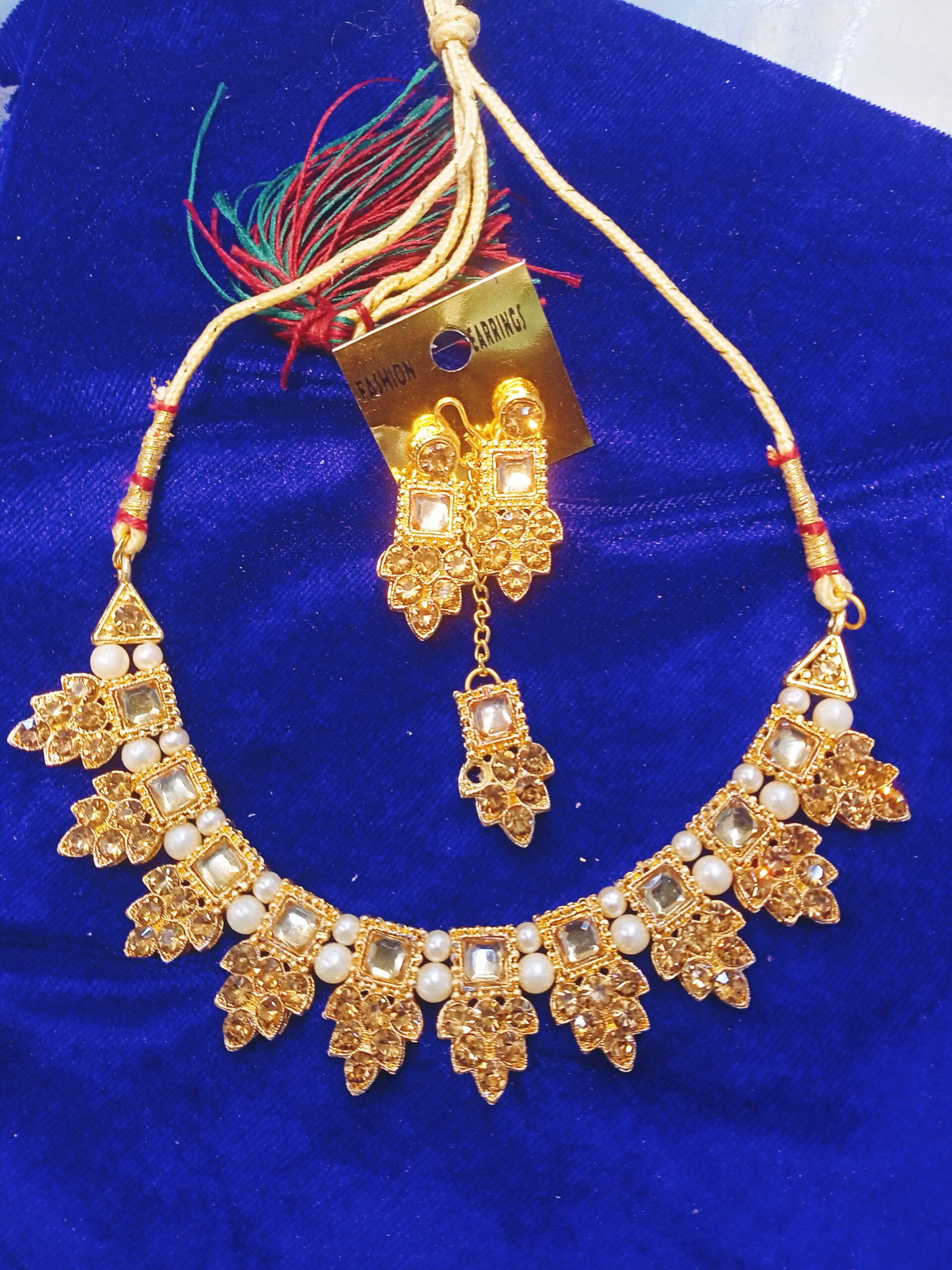 Unique design Necklace set