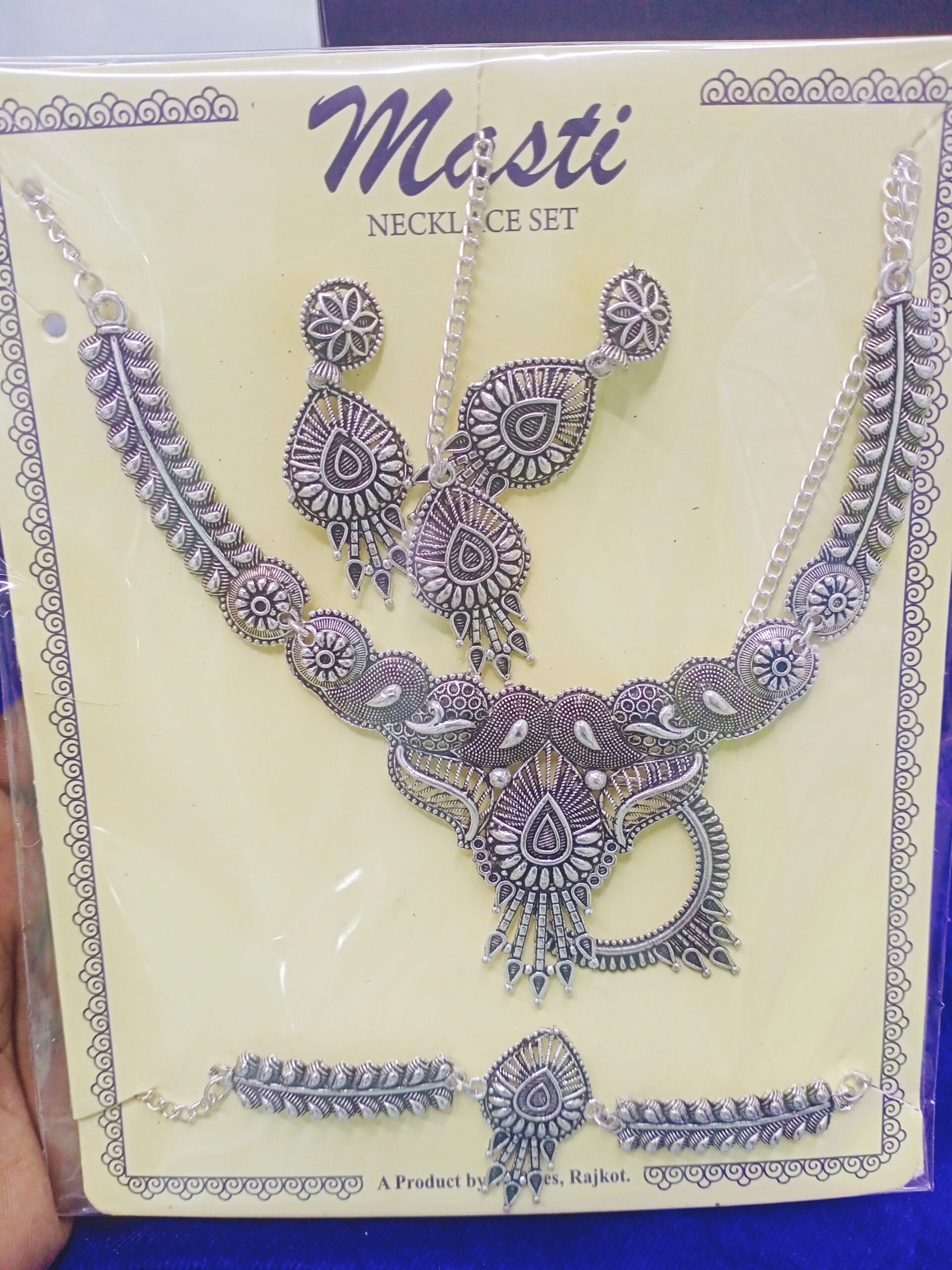 Silver Necklace set