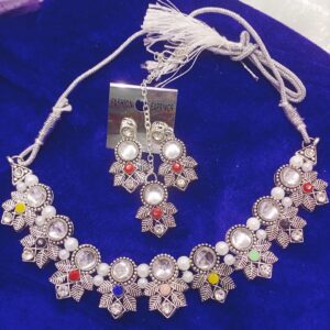 Unique Design Necklace set
