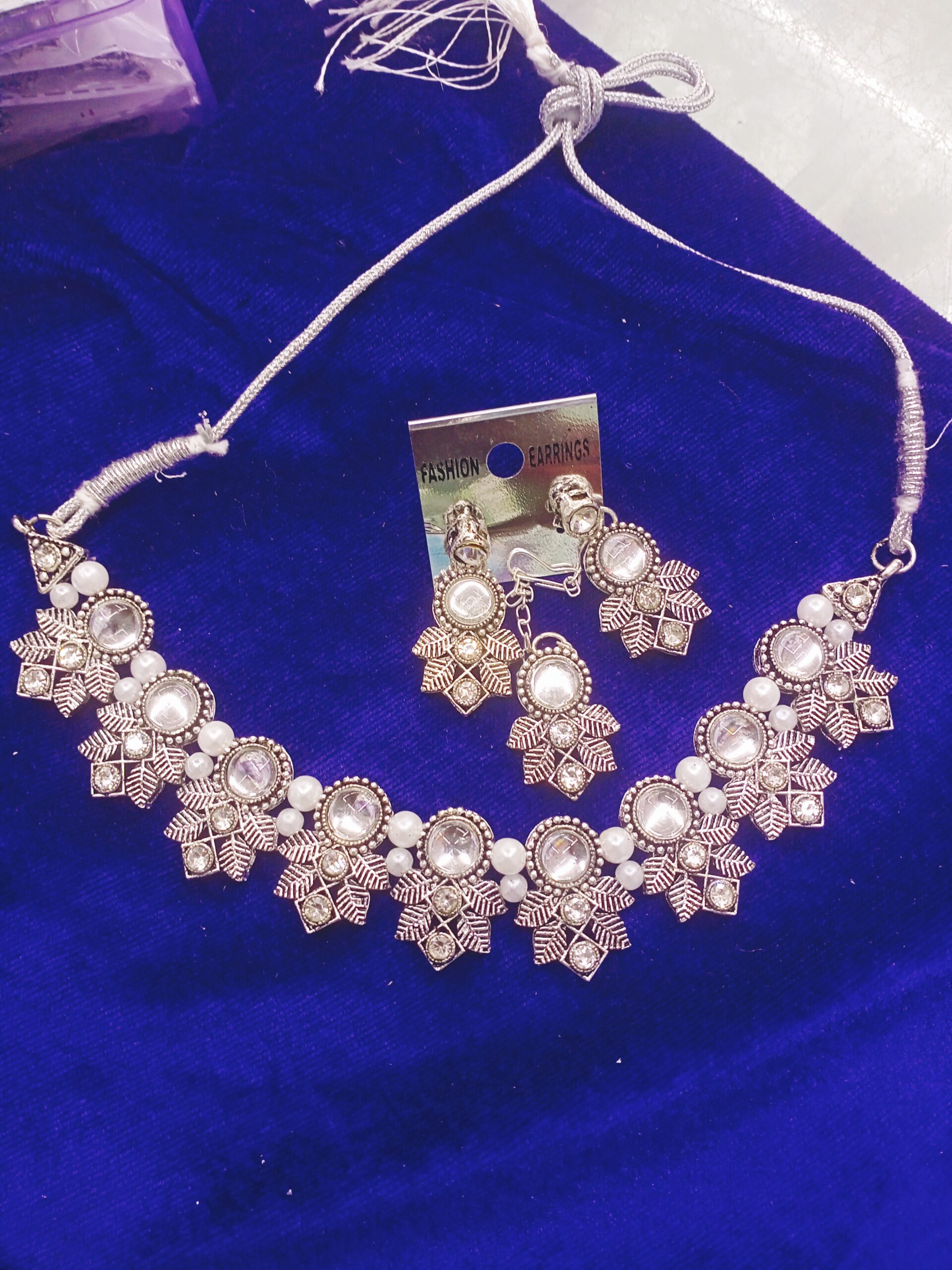 Unique design Necklace set