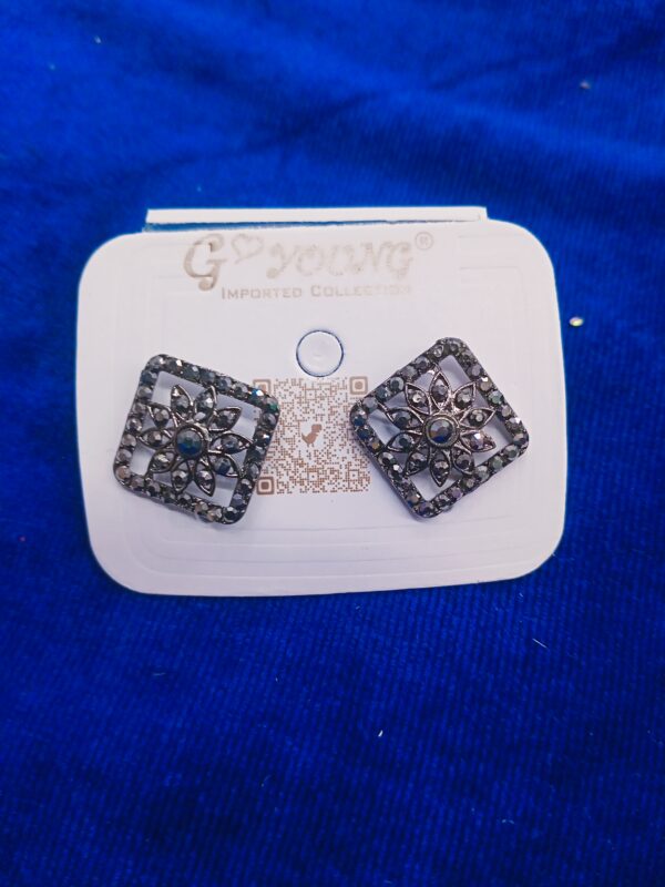 Morden Top Earrings for girls