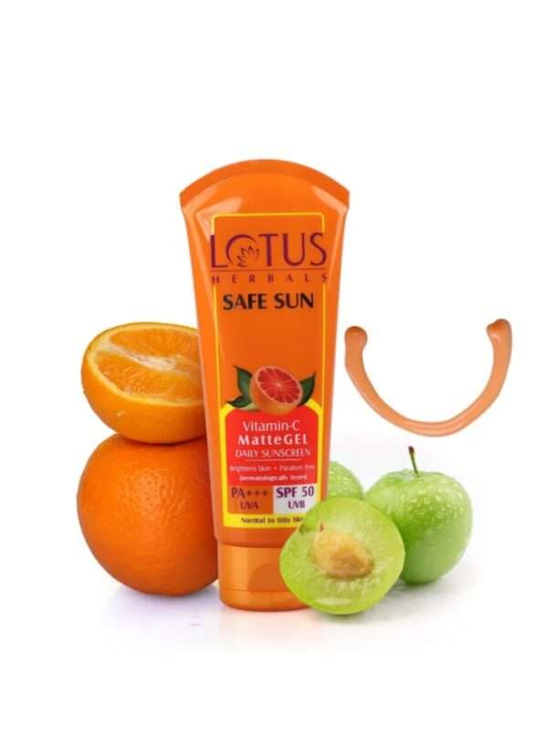 Lotus Herbals Safe Sun Vitamin C Matte Gel Daily Sunscreen SPF 50 m + + + | 75 g