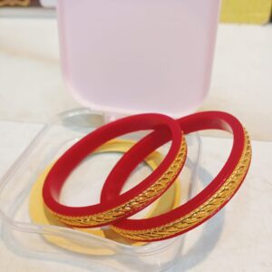 Traditional city gold pola bangles