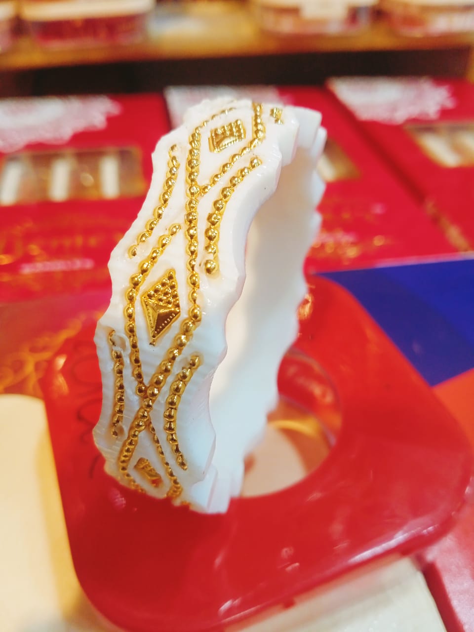 Reasonable Sankha For Women