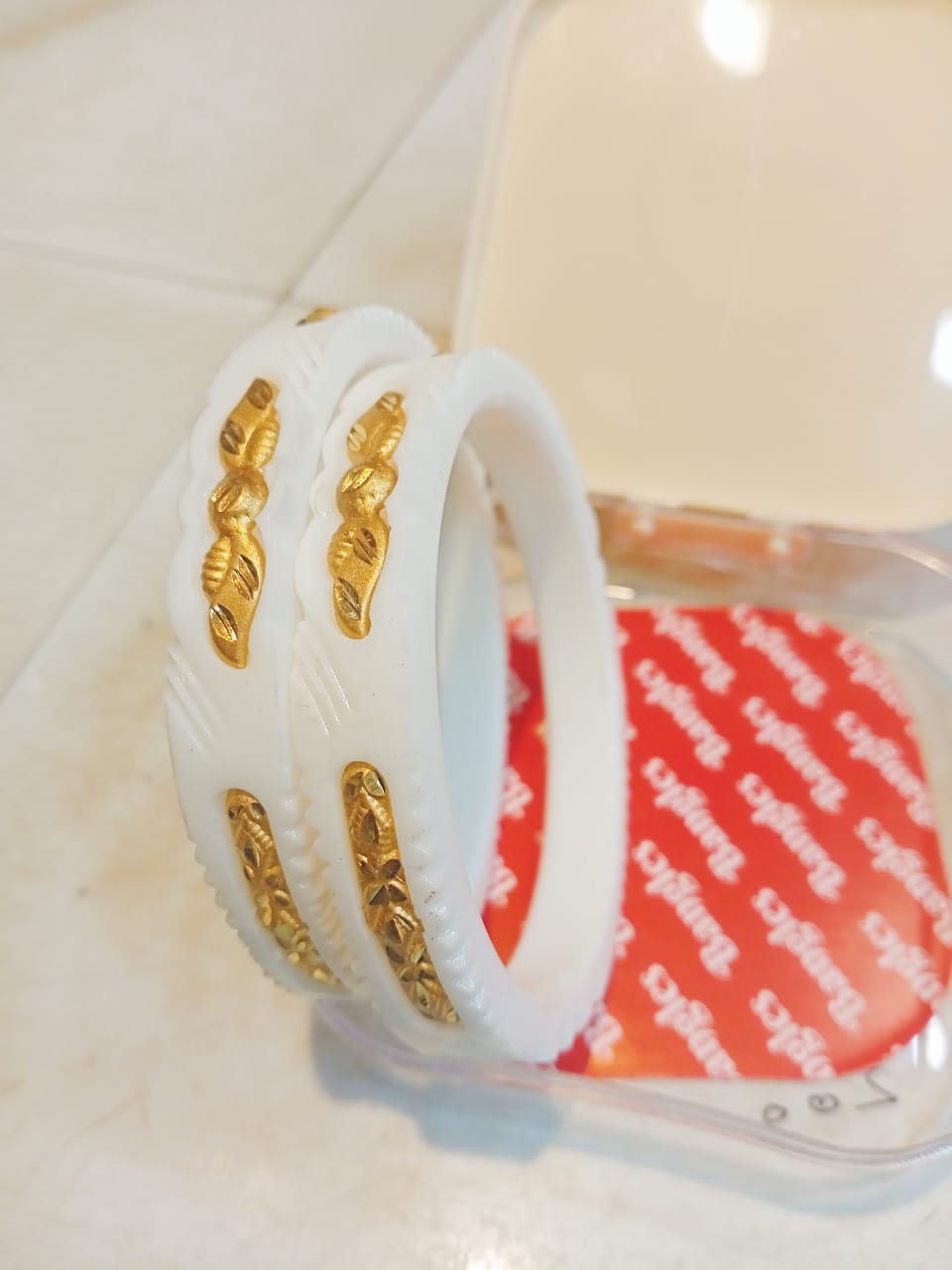 Reasonable Sankha For Women