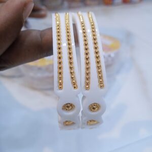 Reasonable Sankha For Women
