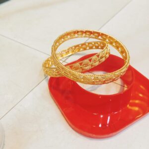 Traditional city gold bangles