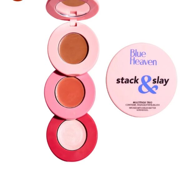 Blue Heaven Stack & Slay Multi Task Trio Countor, Blush & Highlighter For Face Makeup Fights Skin Aging, Nourishing & Moisturizing, Sunshine Light 5.4g