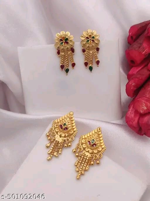 Fashionable Earrings Studs